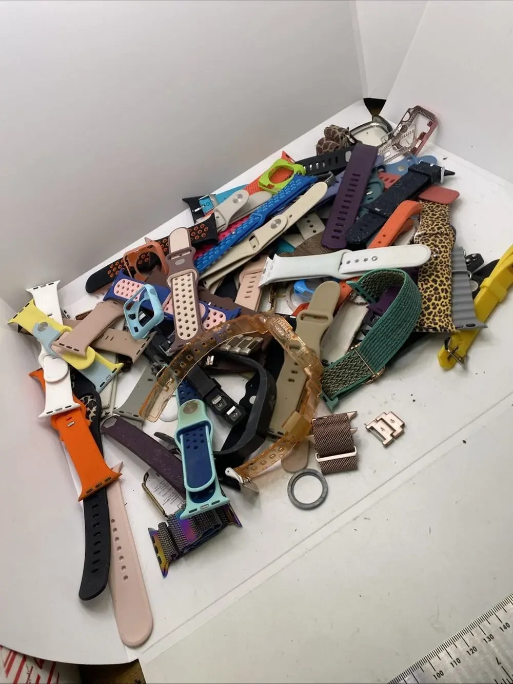 3 Lb Lot Of Apple Watch Bands And Fitbit Smart Watch Bands